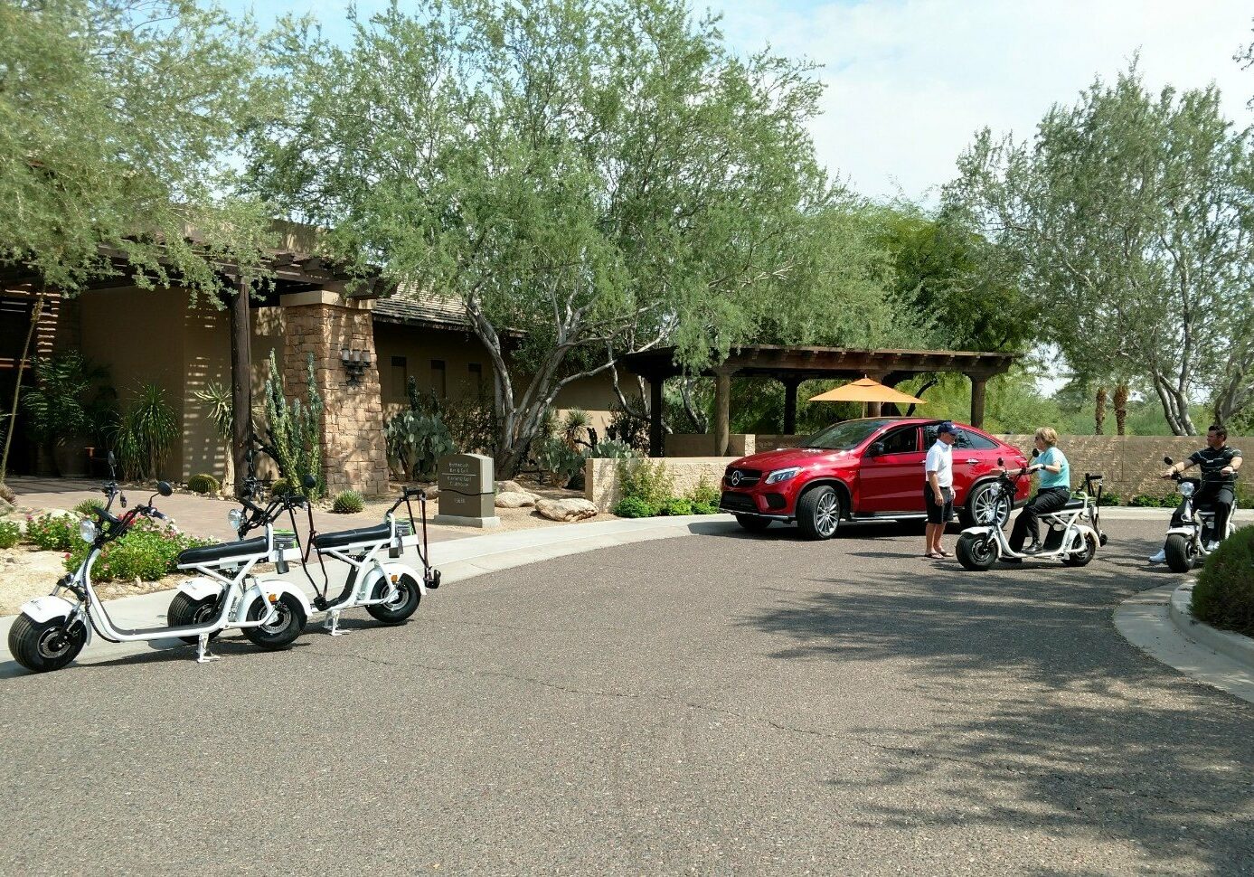 resort electric golf scooters